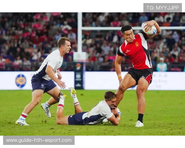 法国七人制橄榄球团队协作成为致胜关键，法国橄榄球运动员